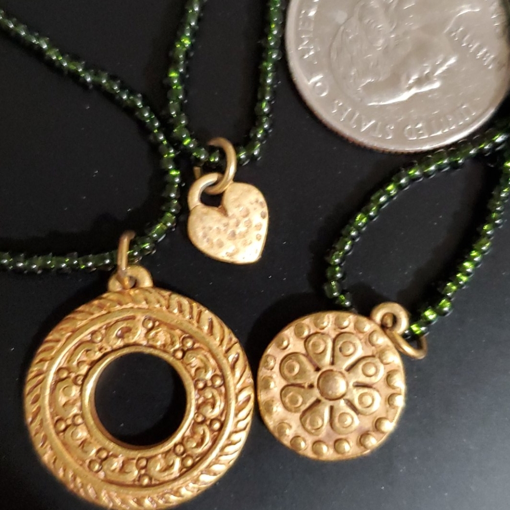 Green & Black Beaded Charm Necklace 3 Layred Link Chain Strands Longest is 34" - Picture 2 of 5